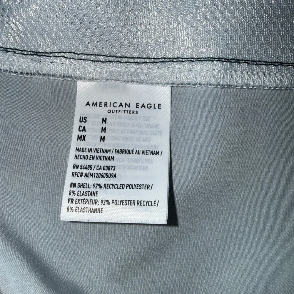 American Eagle Mens Medium Ombre Board Shorts Teal Navy Floral Swim Trunks